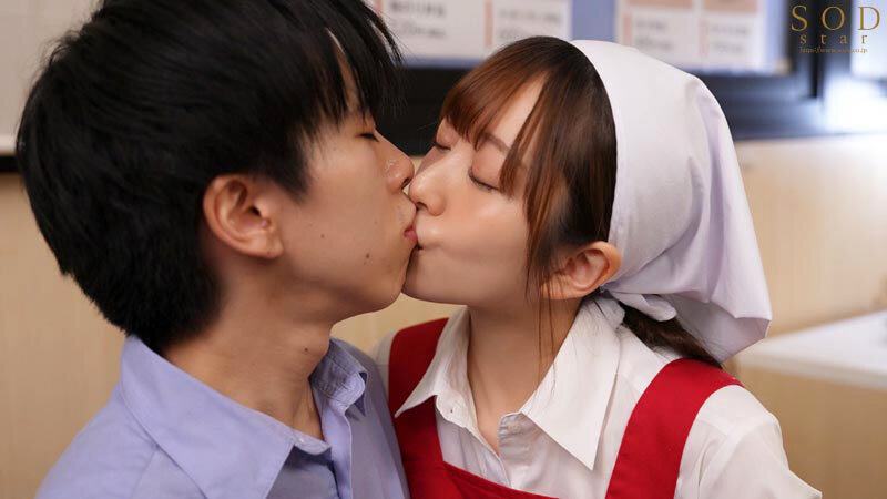 町のマドンナお弁当屋のひかりさんは8時間勤務後に夜な夜な客を試食しまくり胃も身体も虜にする。青空ひかり 3