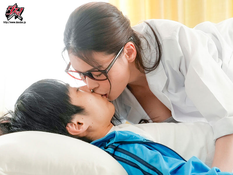 もしも、保健の先生が草食系男子とセフレ関係だったら… 橘メアリー 3