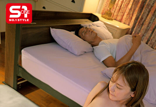 ボケたお義父さんは性欲旺盛でお母さんと間違えたふりして立派なデカチンを見せつけてきて… 楓ふうあ 8