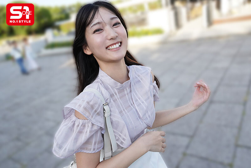 朝一セックスって歯磨き、いる？イチャついて、キスして、たくさん絡み合う、初めてのお泊まりホテルハメ撮り 初美なのか 2