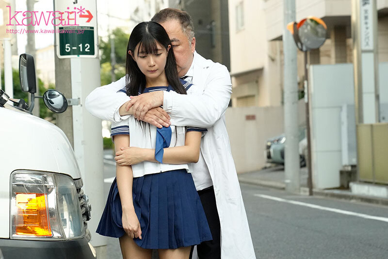 おとなしい君と制服のまま中出しセックスする僕は最低の教師です 谷村凪咲 2