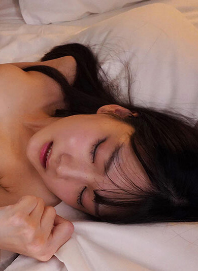 朝一セックスって歯磨き、いる？イチャついて、キスして、たくさん絡み合う、初めてのお泊まりホテルハメ撮り 初美なのか 9